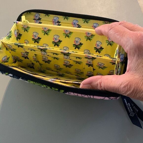 Vera Bradley Zip 8” Wallet - Picture 3 of 6